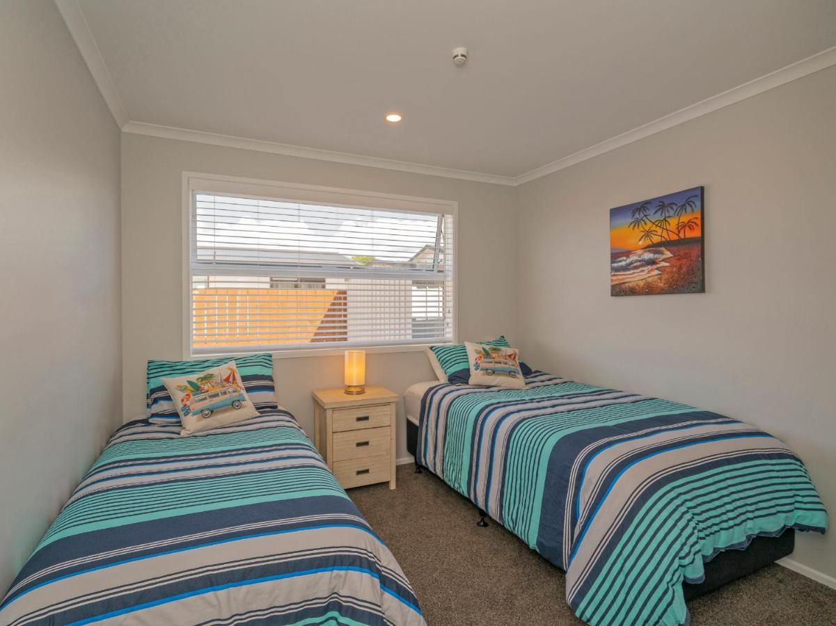 Modern Beach Pad - Whitianga Holiday Home Extérieur photo