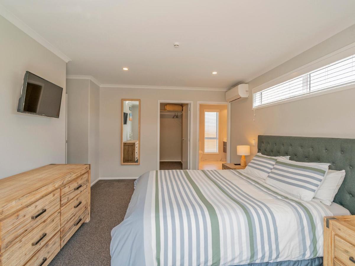 Modern Beach Pad - Whitianga Holiday Home Extérieur photo